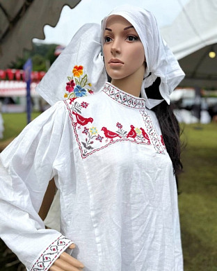 Холуйская строчевышивальная артель провела мастер-классы в Таиланде